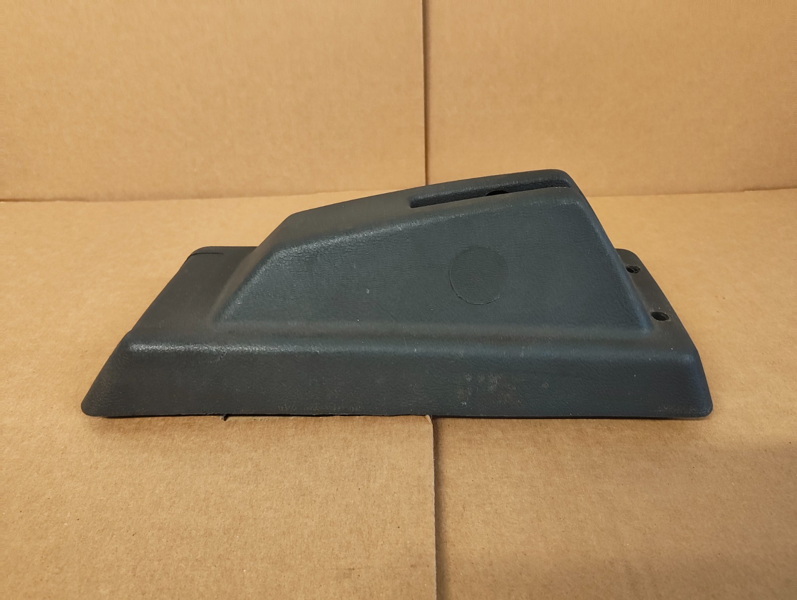 HANDBRAKE SURROUND COVER TRIM - PEUGEOT 205 PHASE 1 1.5 - DARK GREY - 1990-1997