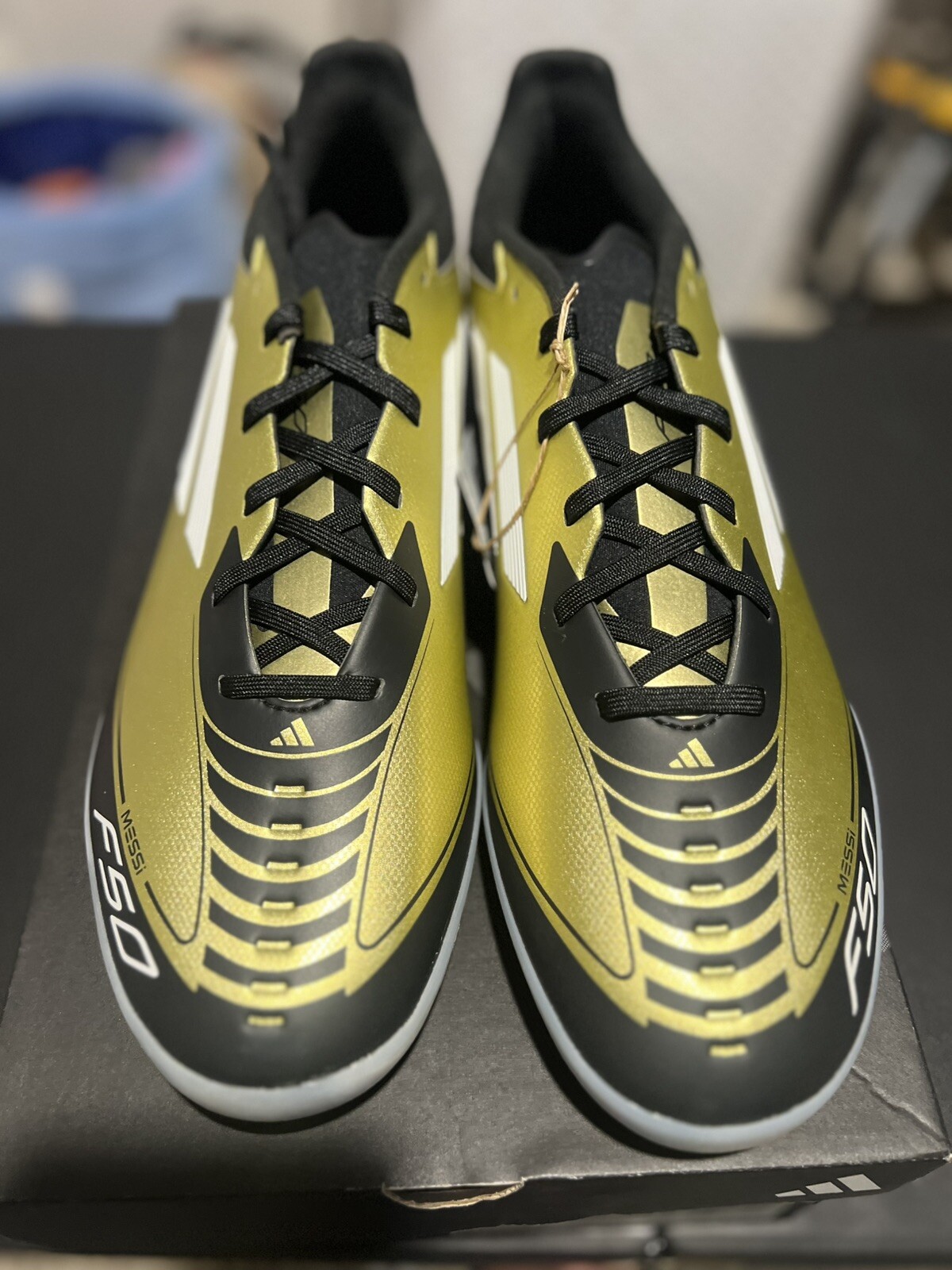 F50 league tf messi size 13 1/2 NEW
