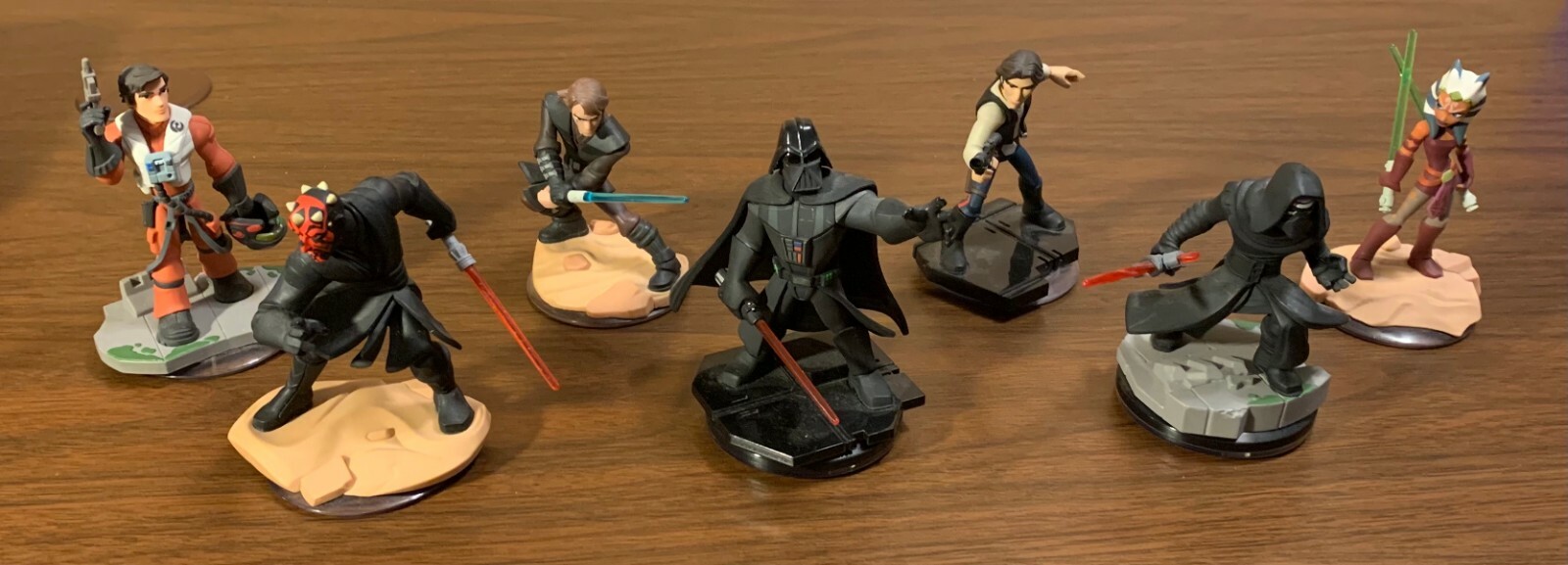 Disney Infinity 3.0 Star Wars Lot of 7 figures-Vader/Maul/Kylo/Anakin/Poe/Ashoka
