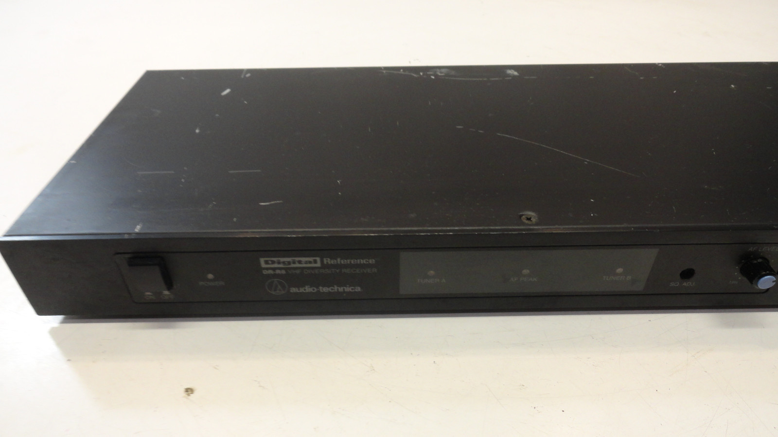 Audio-Technica ATW-R11 DR-R6 VHF Diversity Receiver