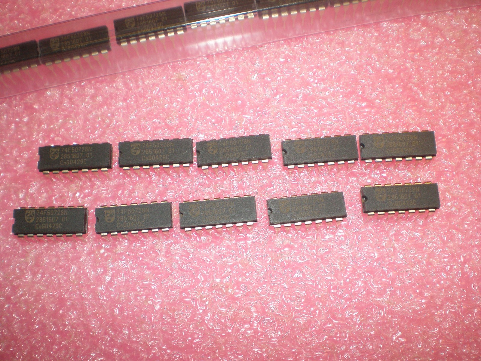 74F50728N Lot of 10 NOS from Philips