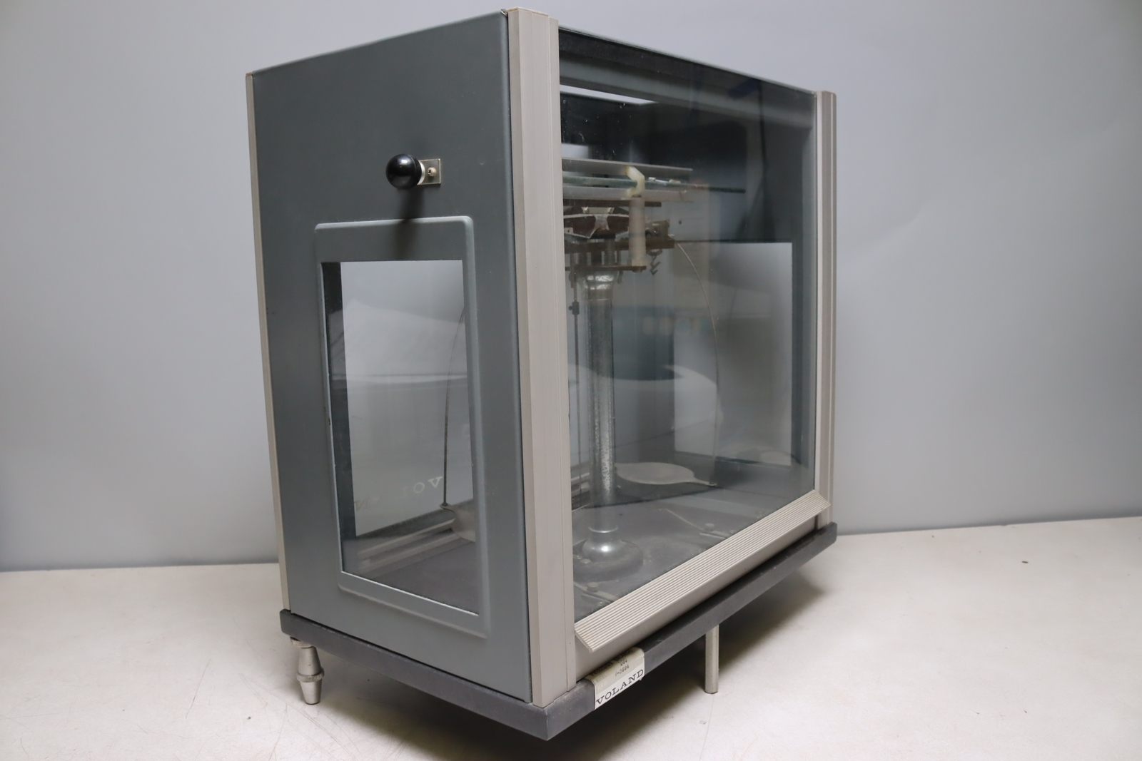 Voland 100 Precision Balance