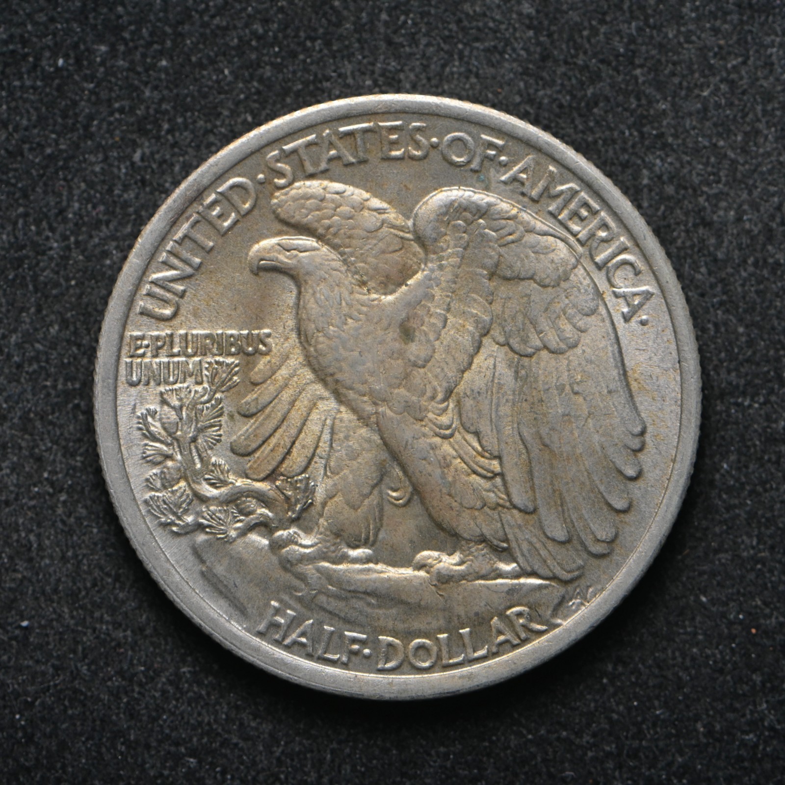 1935 Walking Liberty Silver Half Dollar AU+ (cn16958)