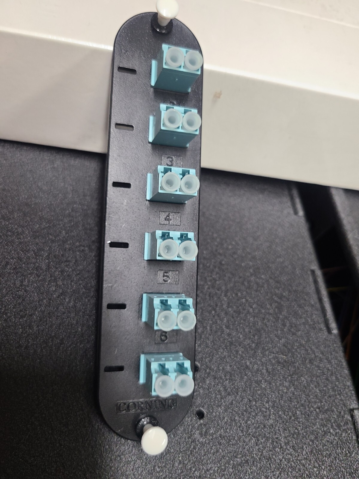 Corning CCH-CP12-E4 Patch Panel, 6 LC Duplex 10Gig Aqua OM3/OM4 Adapters