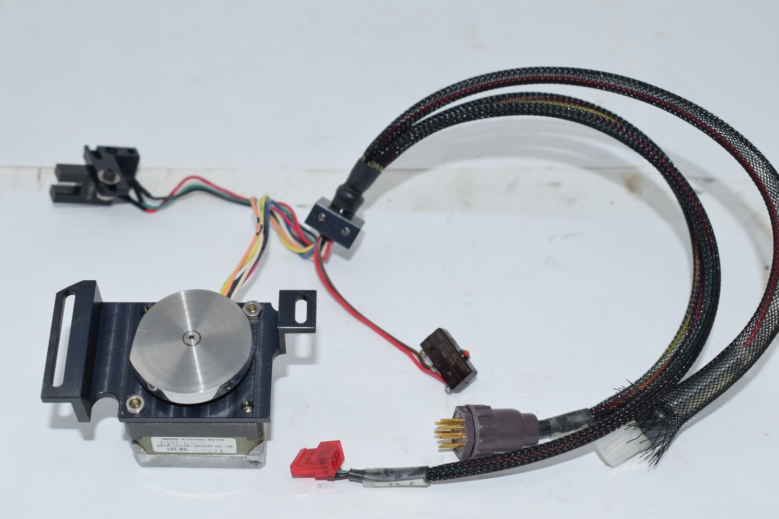 Densei P2M-U12D Stepping Motor Nippon Electric