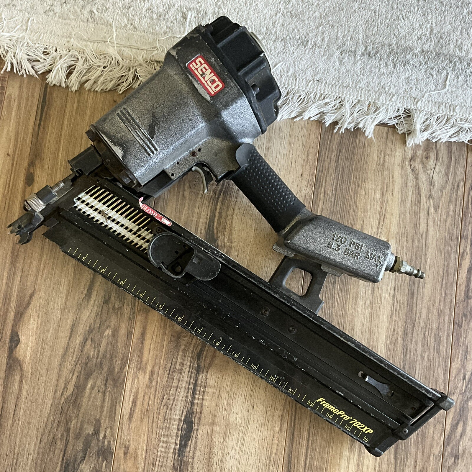 Senco FramePro 702XP FRH Framing Nailer - Used