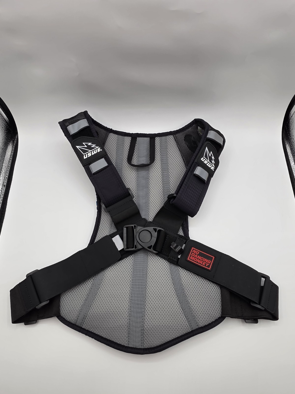 USWE Hydration Backpack Outlander 4 4Lt Black Missing Bladder New Without Tags