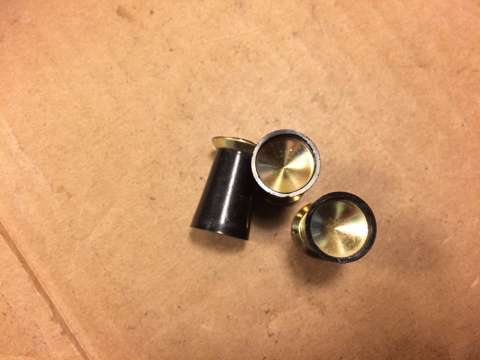 3 Vintage Black Plastic & Brass Radio Knobs Round Ribbed shaft 1960s Guitar Amp