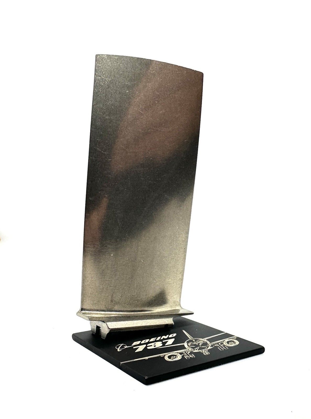 Boeing 737 Titanium Jet Engine Blade. Airline Pilot Gift Flight Sim Model
