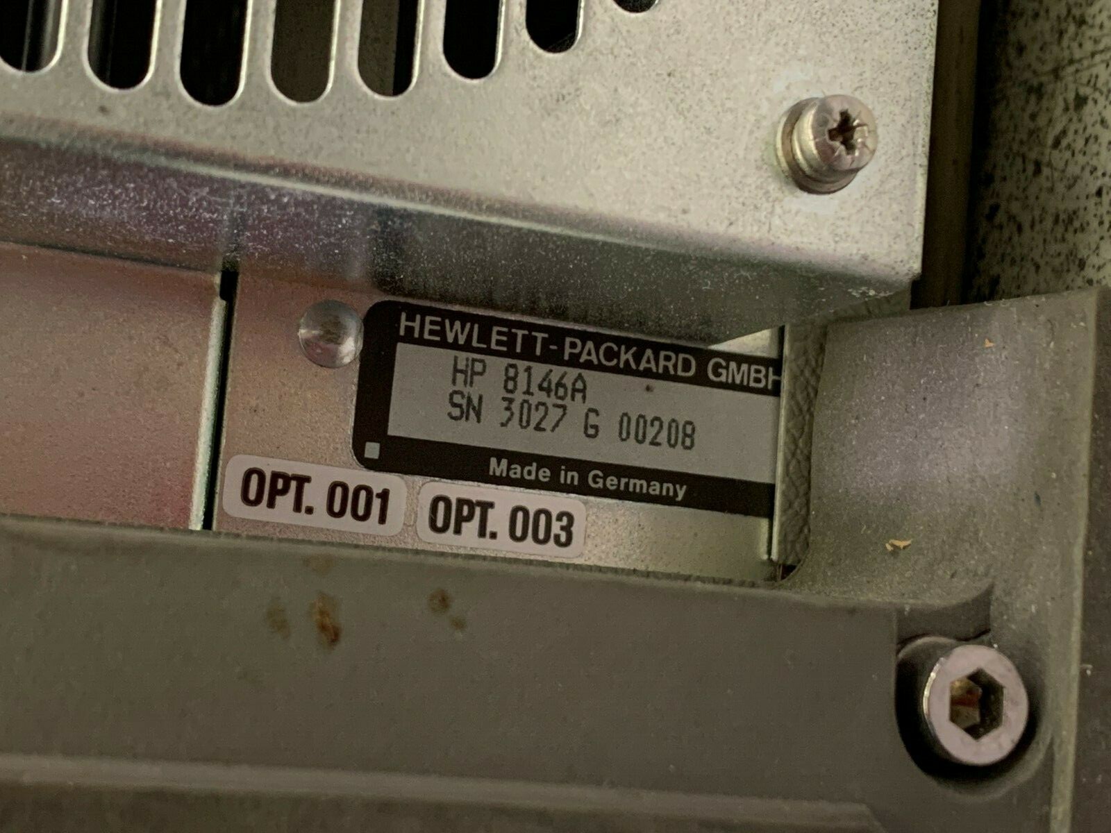Hewlett Packard 8146A Optical Time Domain Reflectometer Opt1 and Opt3 installed