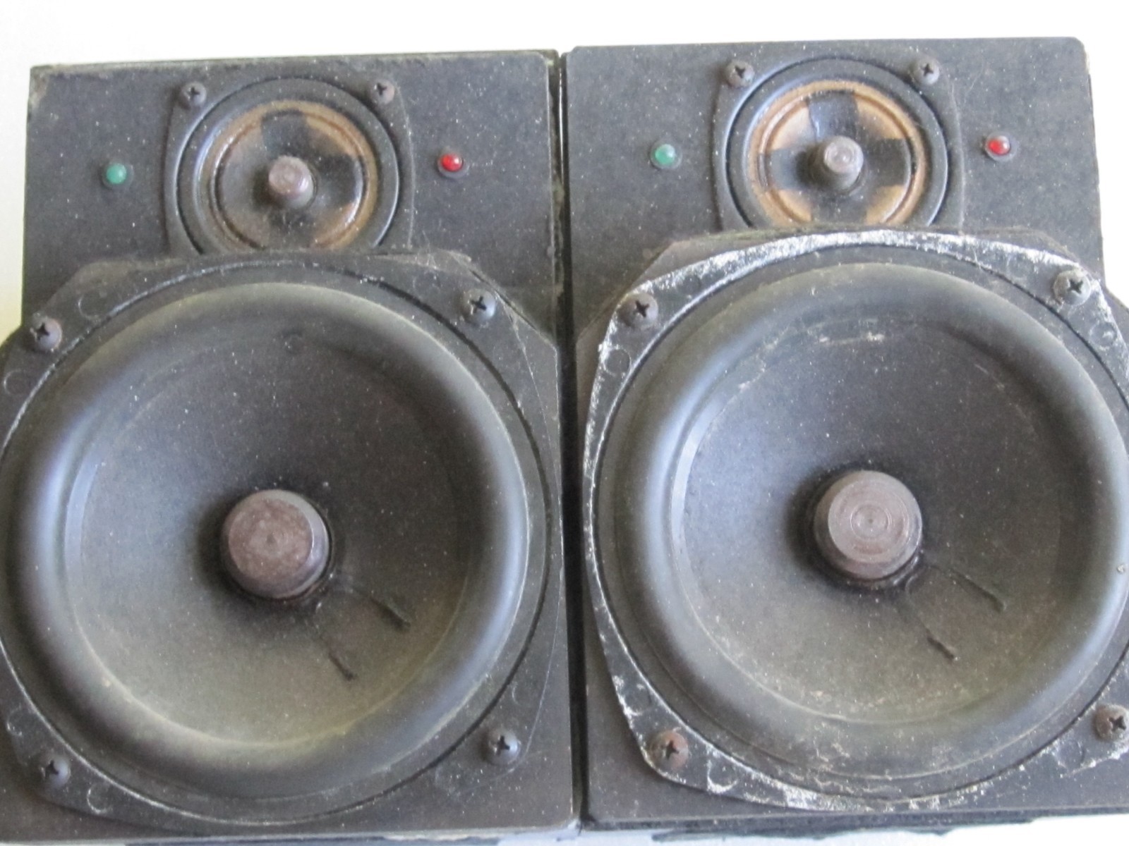 Vintage Pyramid Metronome Model 7 speakers by Dick Sequerra