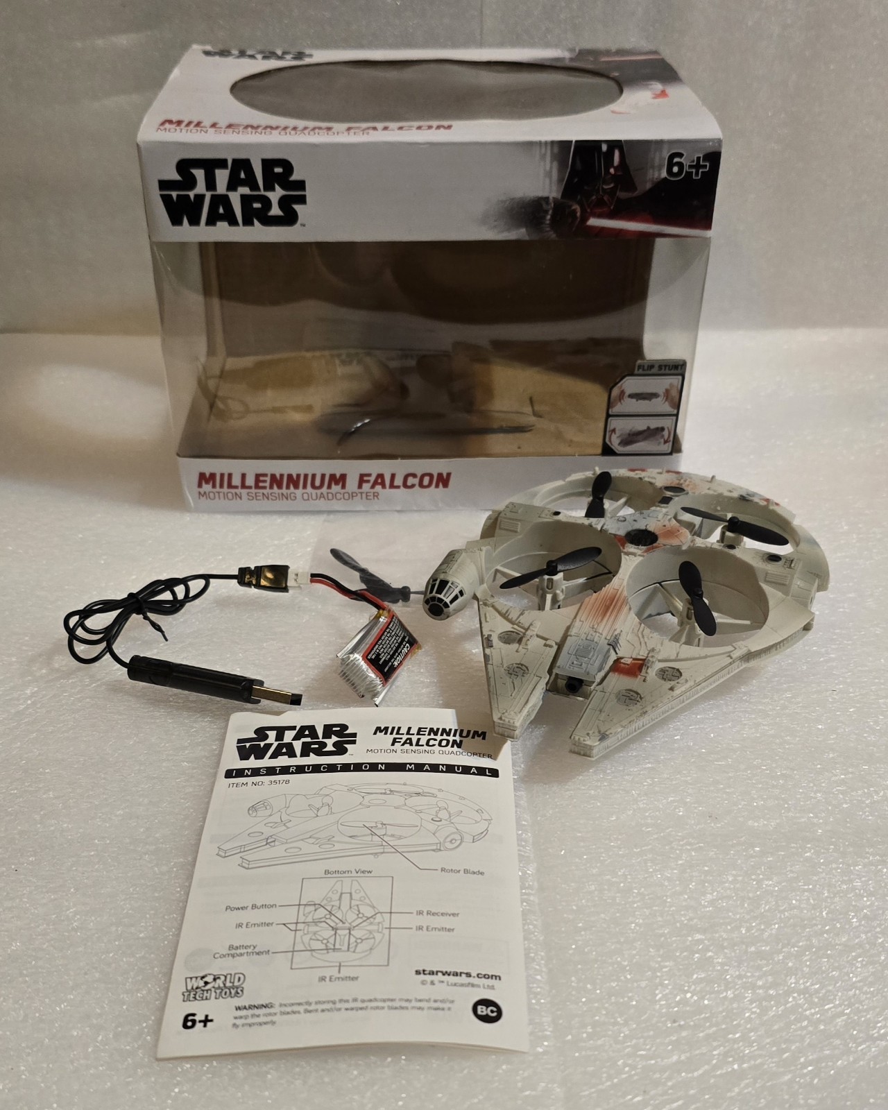 Disney -World Tech Toys Star Wars Millennium Falcon Motion Sensing Quadcopter