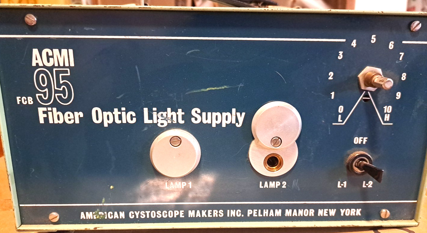 ACMI American Cytoscope FCB 95 Dual Lamp Medical Fiber Optic Light Supply
