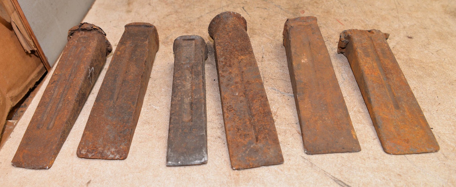6 vintage splitting wedges collectible firewood blacksmith sword knife steel lot