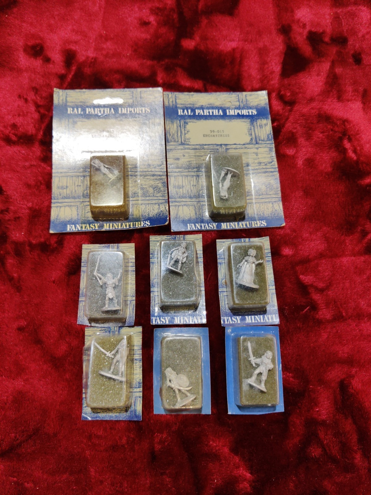 Lot of 8 Figures Ral Partha Metal Female Enchantress Warrior Sword Shield Sealed