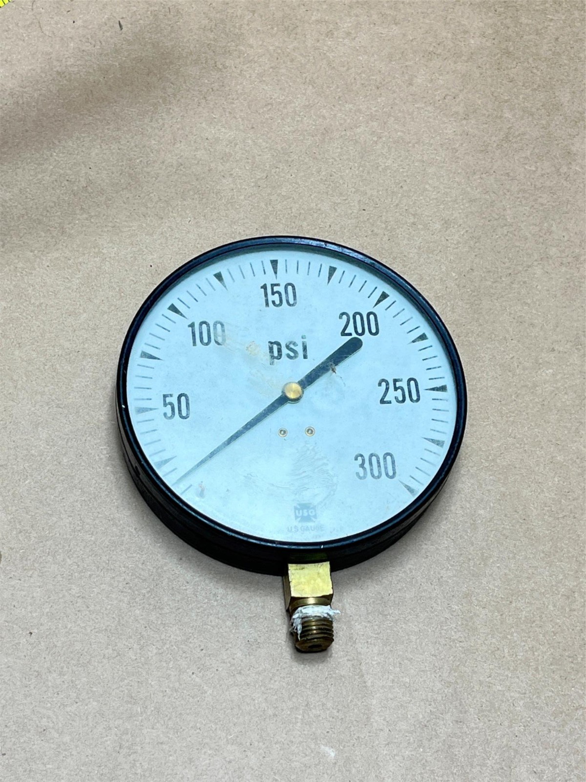 US Gauge 5" Pressure Gauge 300PSI Bottom 1/4" Connector