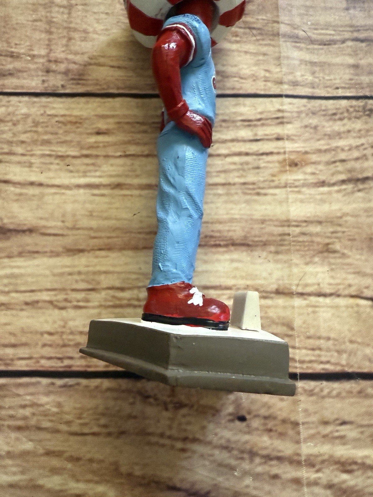 Florence Yalls Bobblehead Y'all Stars Water Tower Head Bangers