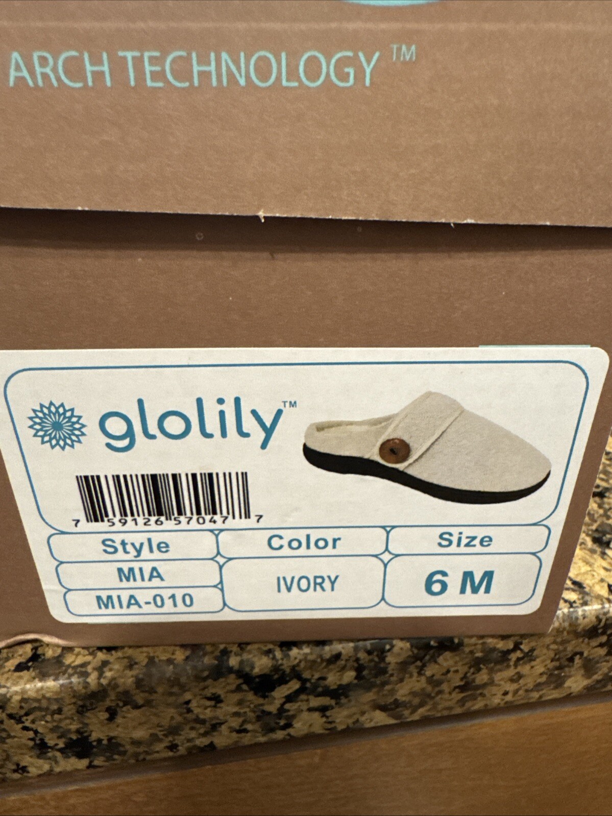 Glolilly Women’s Slipper size 6 M Mia
