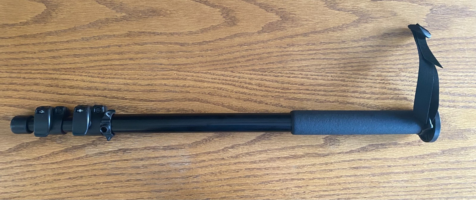 FREE SHIPPING- Manfrotto 679B Monopod -black - new in box - camera accessories