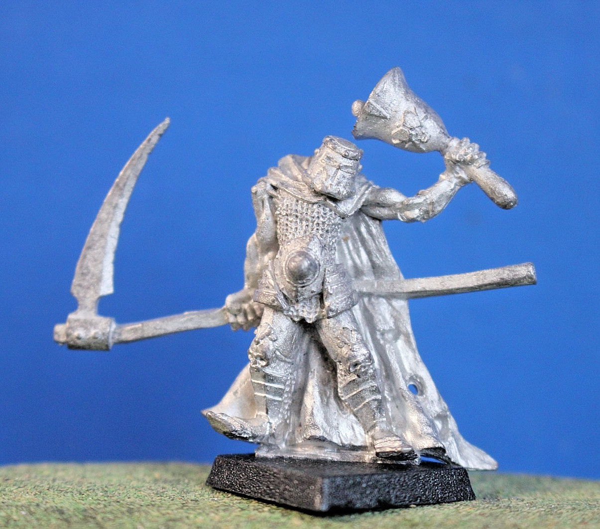 Heartbreaker Miniatures 5009 Plague Knight with Scythe by Chaz Elliott Mint
