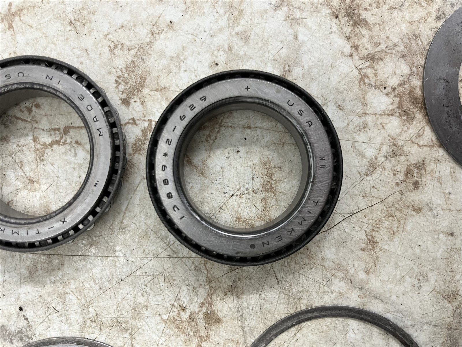 Cleveland 40-86A rim hub dust seals 153-00400 153-00300 154-01300 155-00100