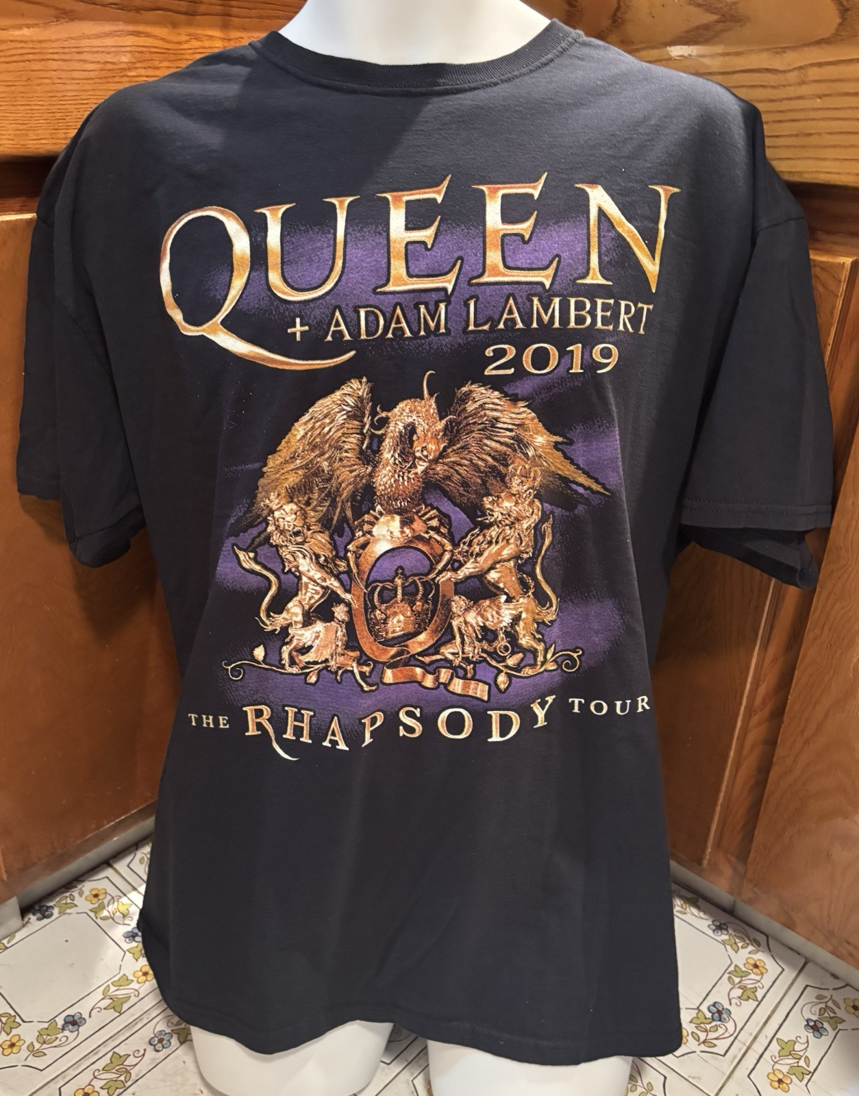 Queen W/ Adam Lambert Rhapsody Tour 2019 New XL T-Shirt