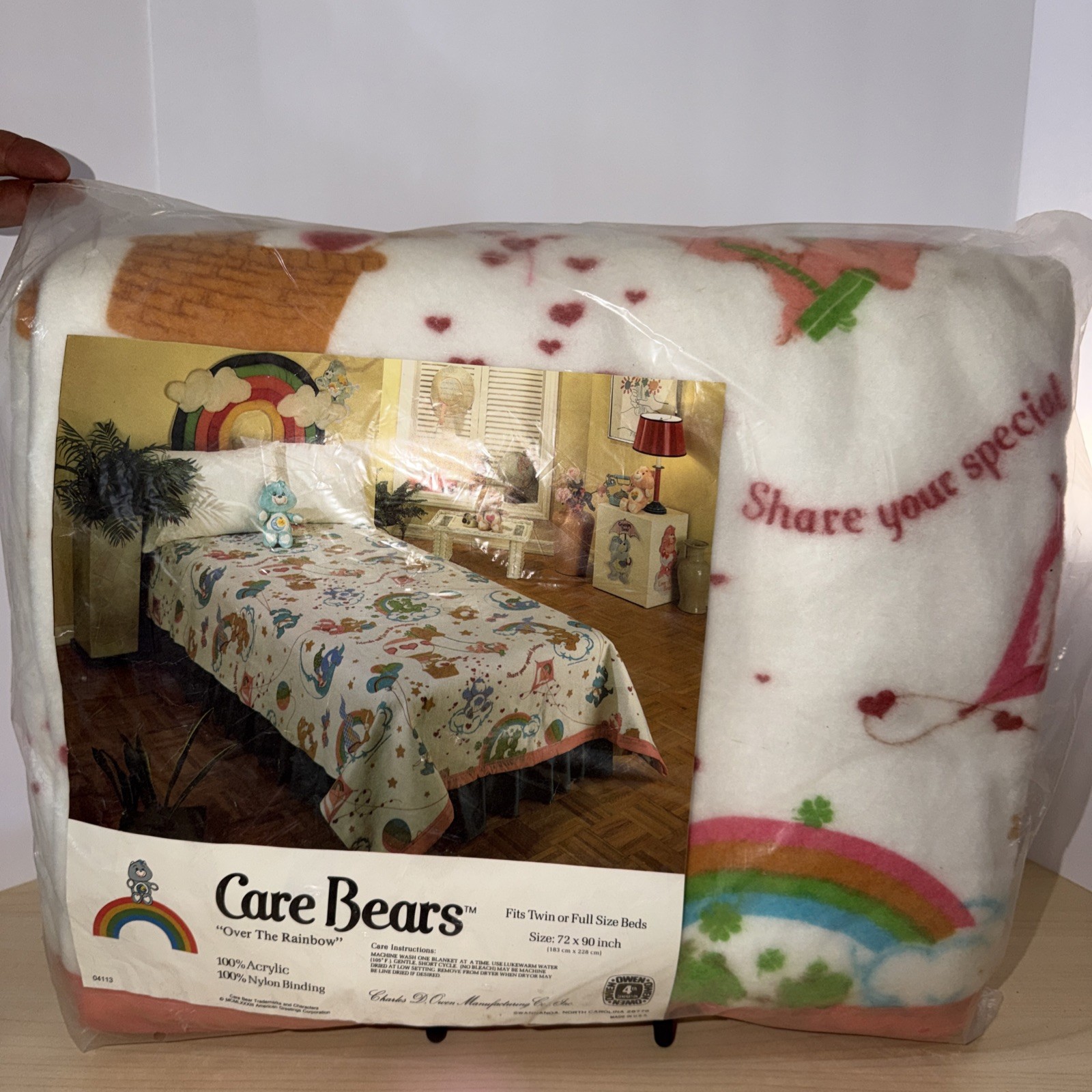 Vintage Rare NEW NIP Care Bears “Over The Rainbow” Blanket Twin Full  72”x90”
