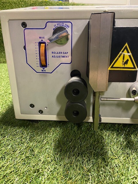 SWT Max2 Full-Automatic Computer Wire Stripping Machine