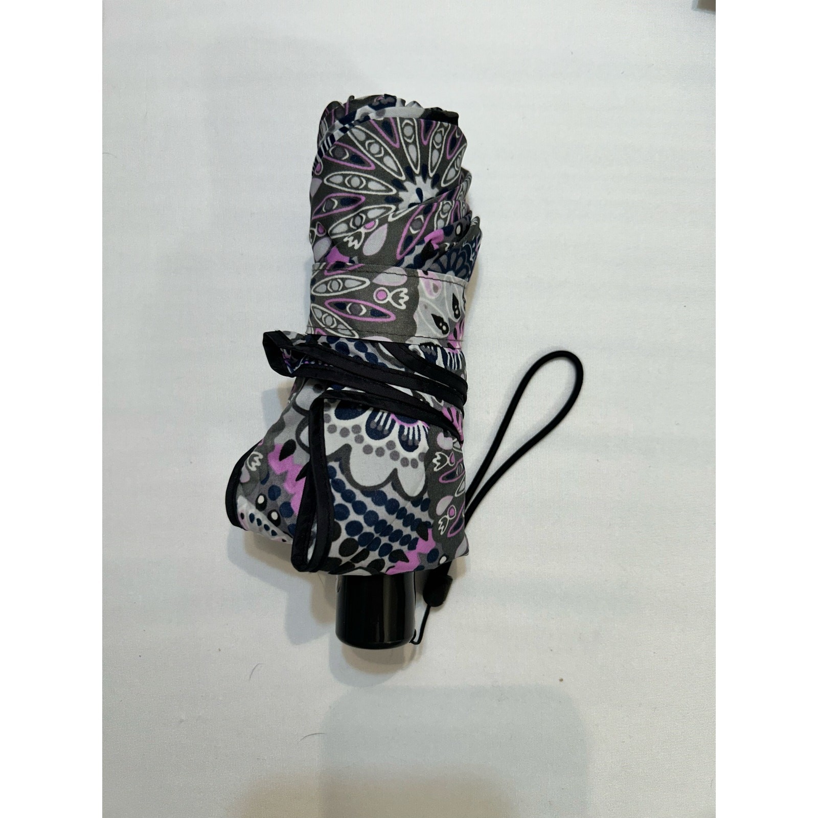 Vera Bradley Mini Umbrella Mimosa Medallion Pattern Automatic Button