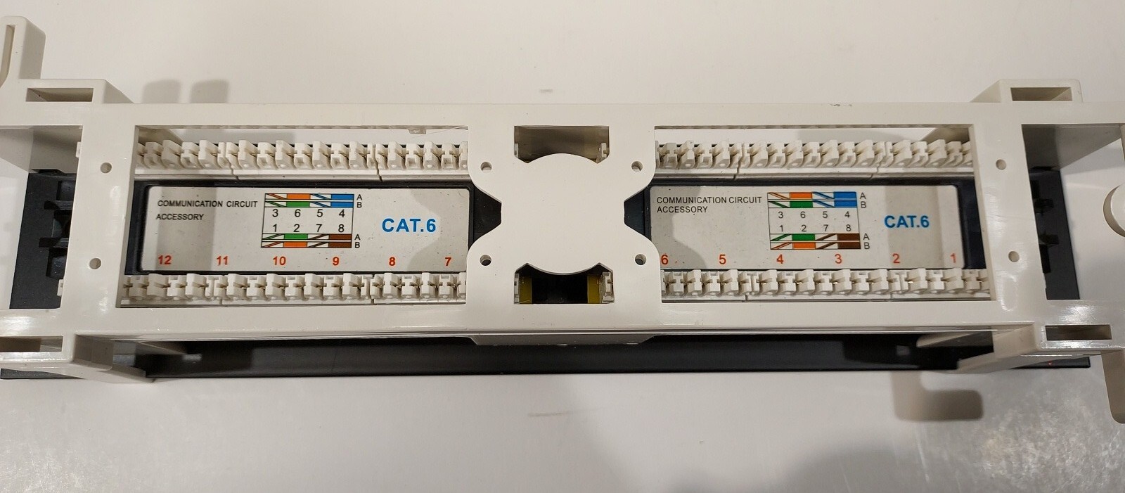 Dshot 12 Port UTP 10 inch Cat6 Network Wall Mount Surface Patch Panel Board