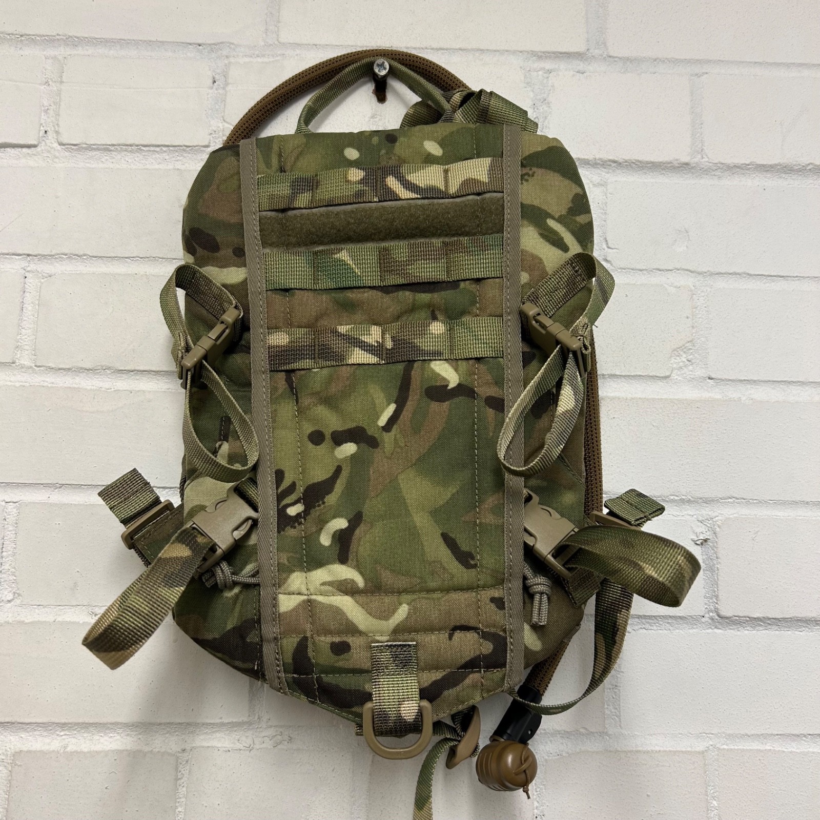 VIRTUS RIDER CAMELBAK - Water Hydration Pack Carrier Backpack -British Army NEW