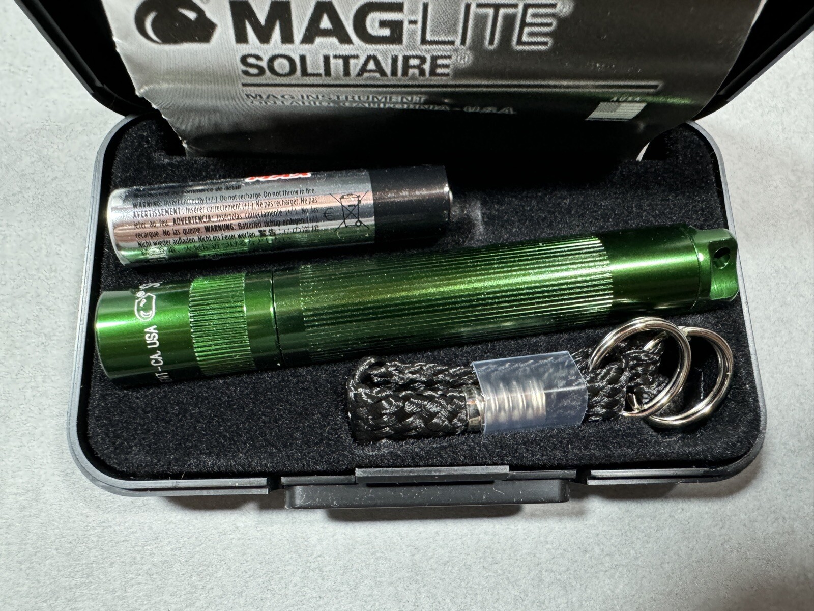 Mag-Lite Solitaire Mini Flashlight Resists Water/Impact USA-Made