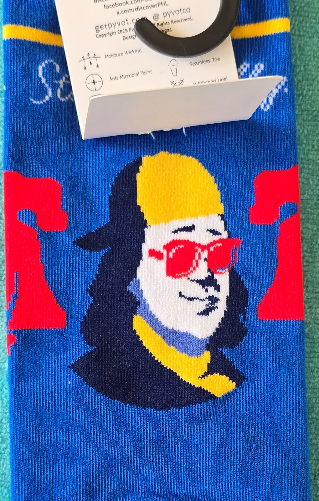 PHILADELPHIA "BEN FRANKLIN" SOCKS - STAY FOR PHILLY - ONE SIZE FITS ALL - RARE!!