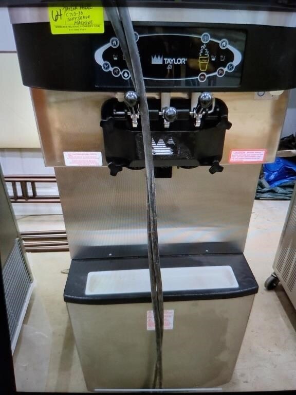 TAYLOR SOFT SERVE ICE CREAM MACHINE 713-33 3 PHASE WATER COOLED