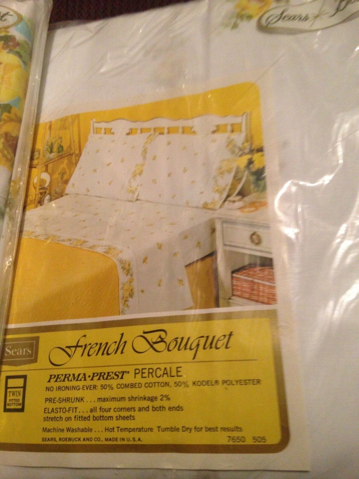 NEW -Vintage Sears Best-Twin fitted sheet -Fits 39"x 75"-USA Plus 2- Pillowcases