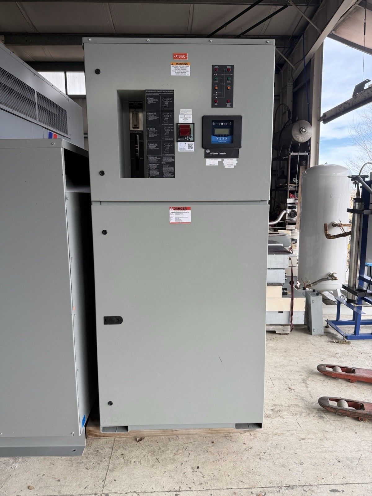2000 Amp 480 277v 3 Phase 4 pole Automatic Transfer Switch ATS Bypass Isolation