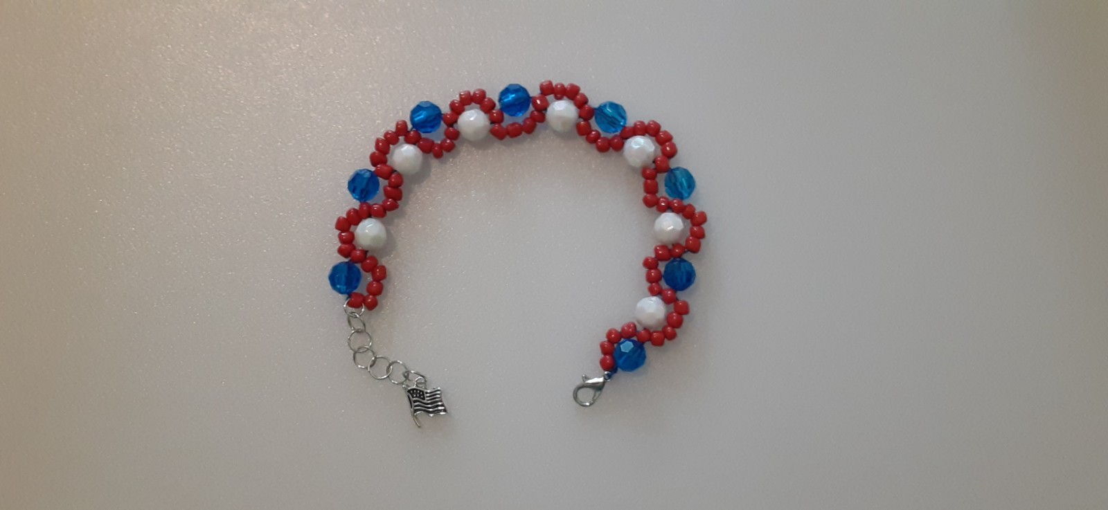 HANDMADE BEADED BRACELET
