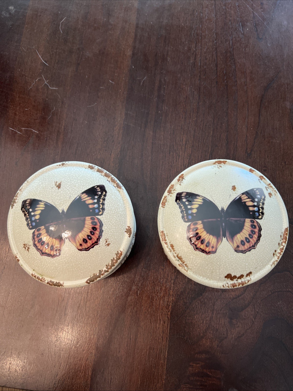 Pair Decorative Keepsake Round Containers Butterfly Ceramic. House In The Countr