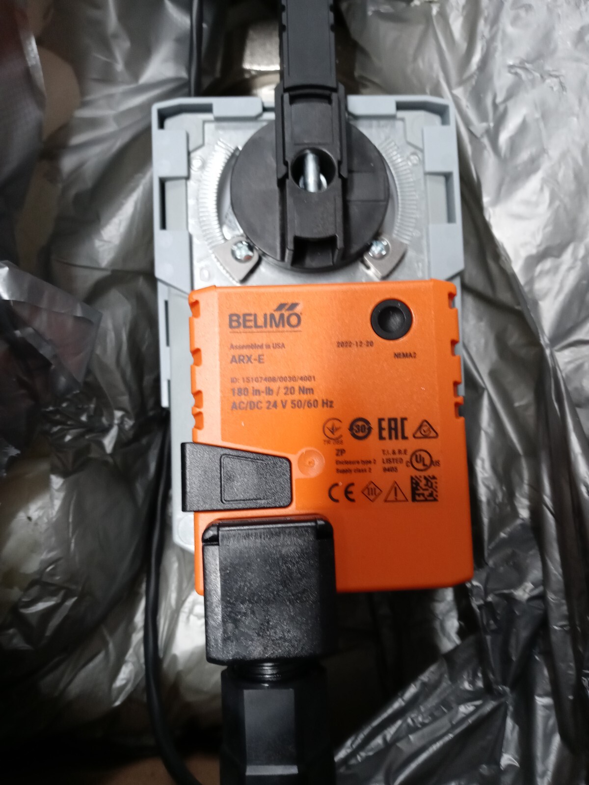 Belimo EV200H+ARX-E 2-way PI-CCV Belimo Energy Valve™ NIB