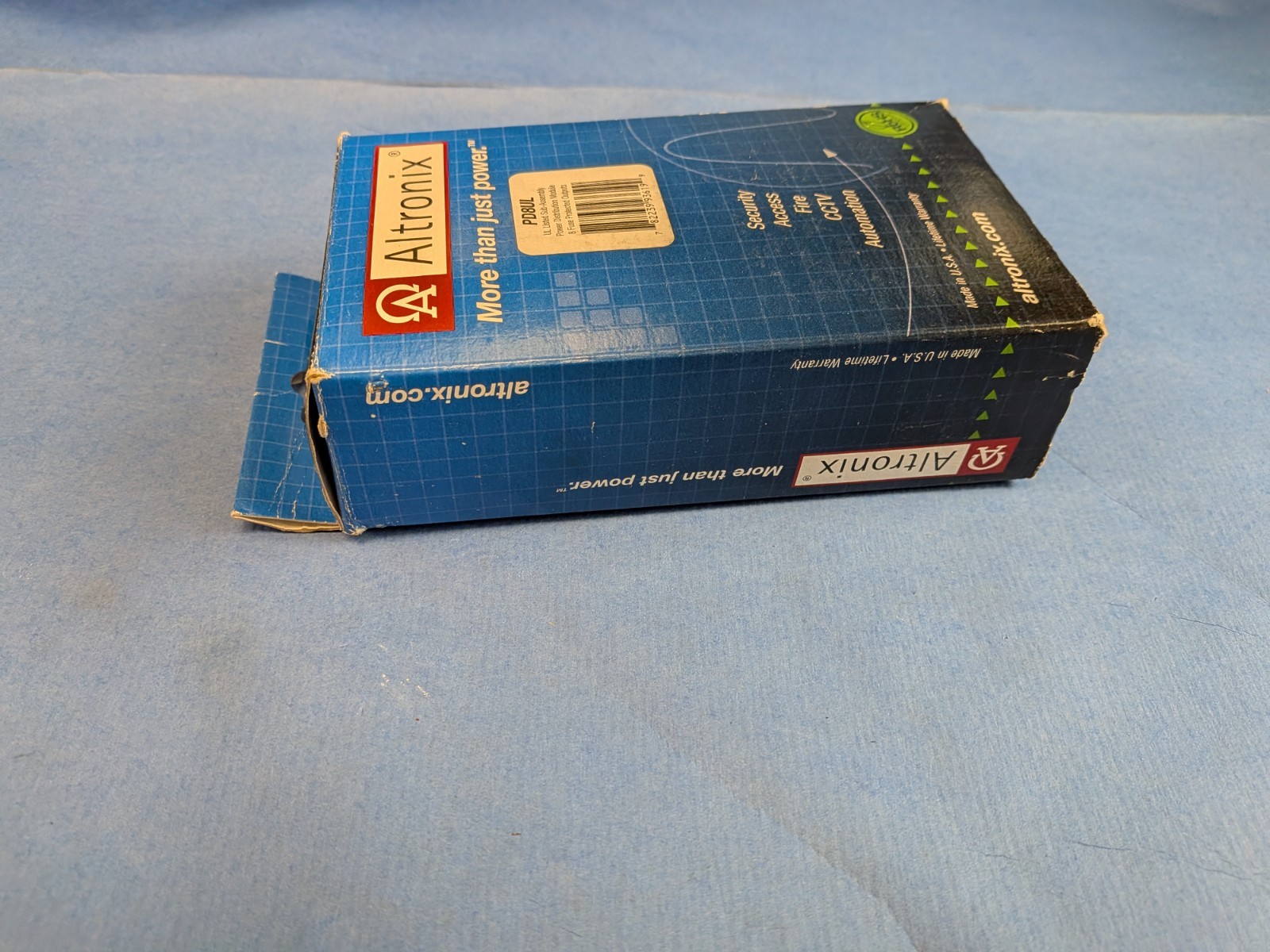 Altronix PD8UL Power Distribution Module 8 Fuse Protected Outputs, New-open Box