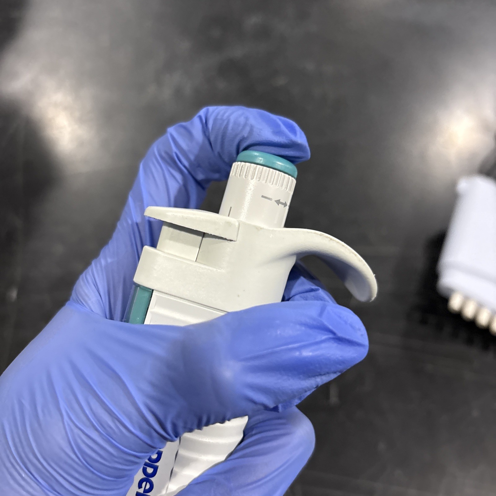 Eppendorf Research 10mL Adjustable Single Channel Pipette Tested Working