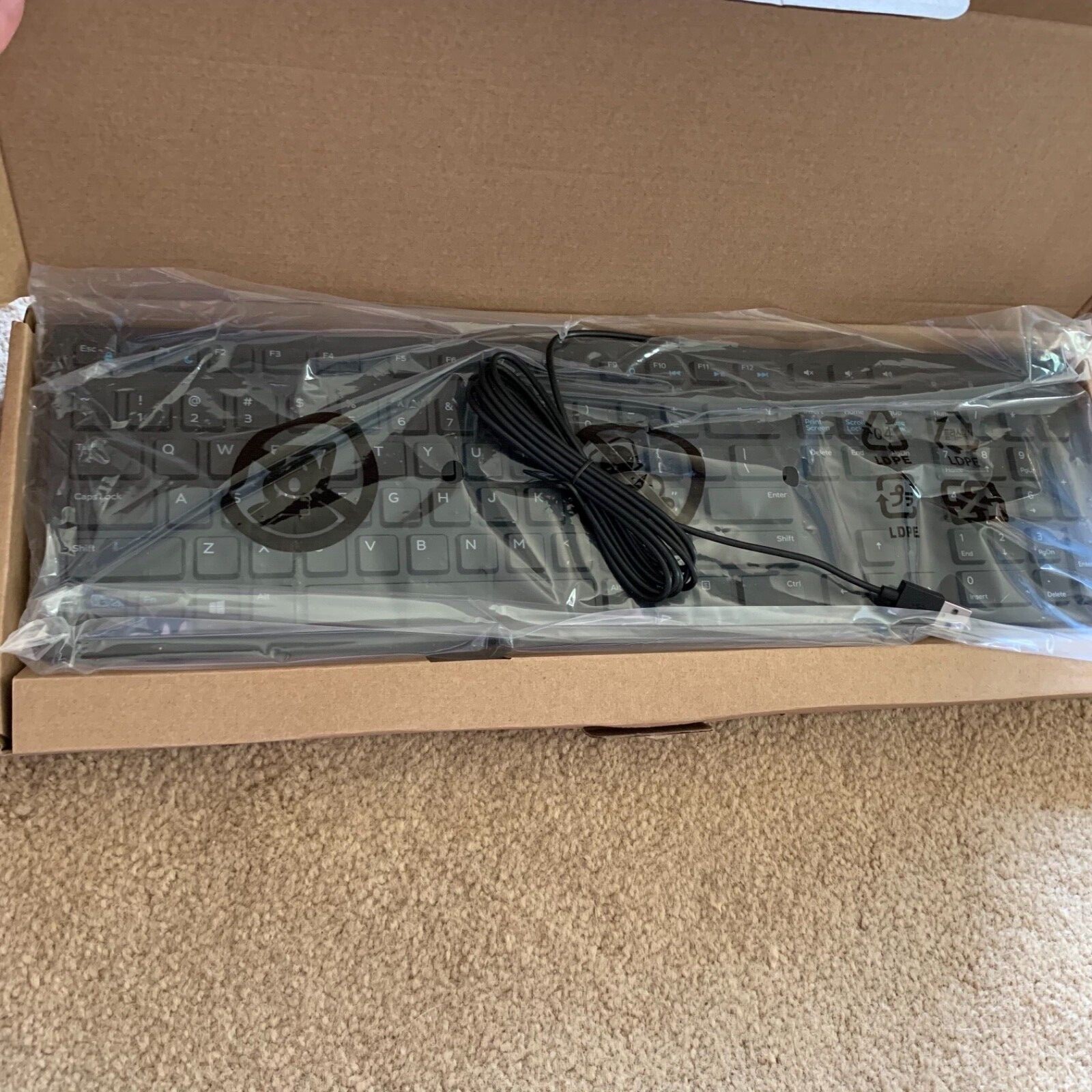 Dell KB216t New USB Wired Keyboard
