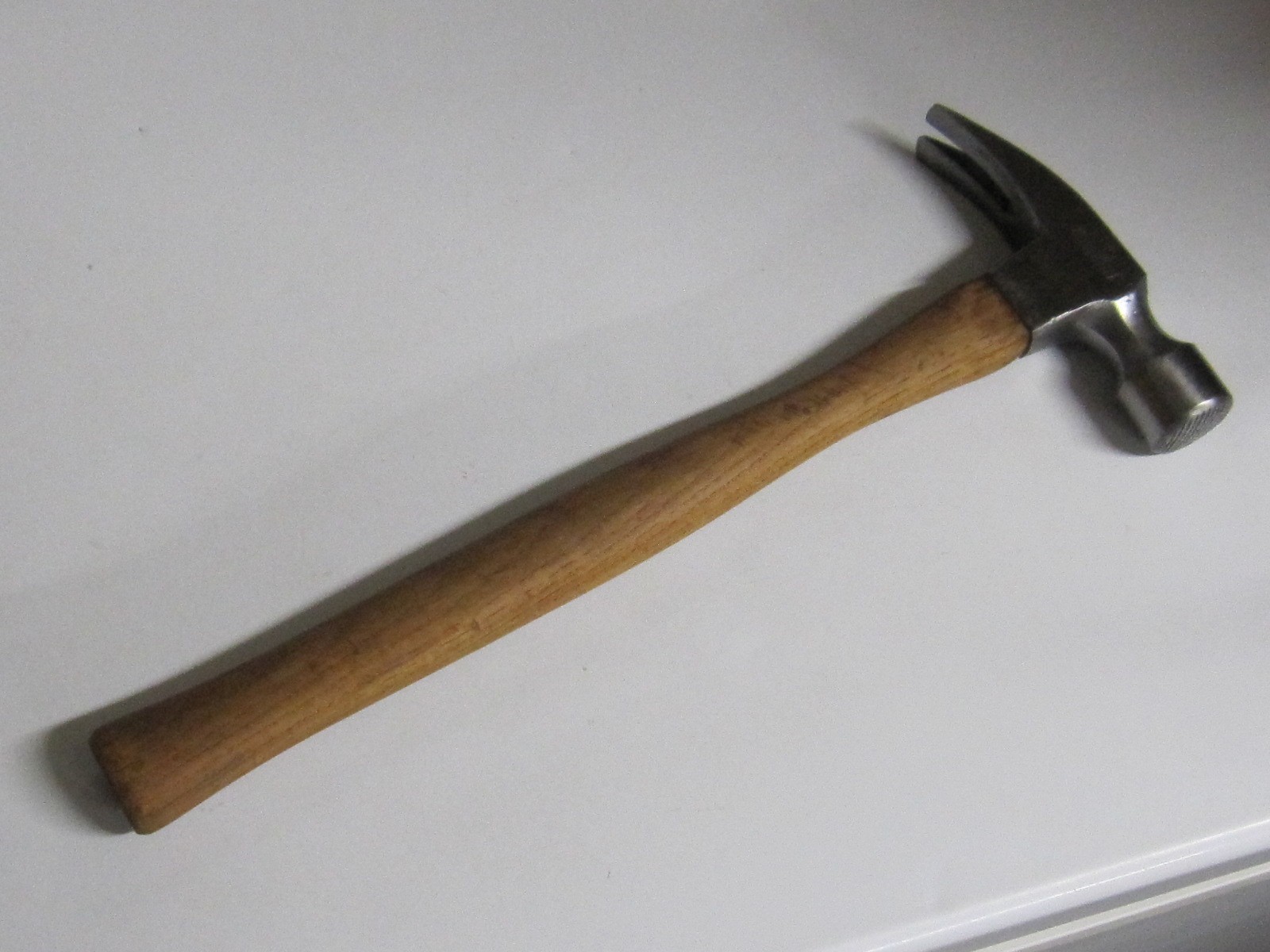 Vaughan #707M 32 Oz. Corrugated Face Carpenters Framing Hammer U.S.A.