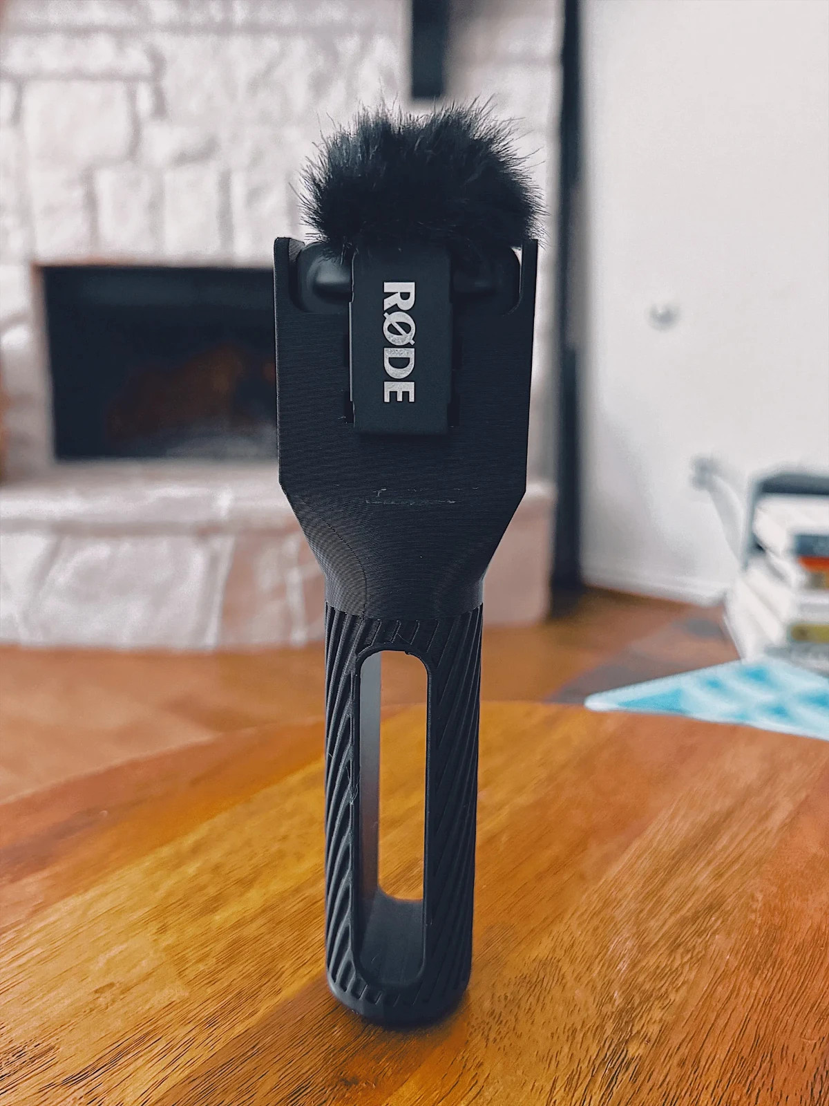Rode Go/Pro Mic Handle Interview Portable Microphone Adapter / Colors available