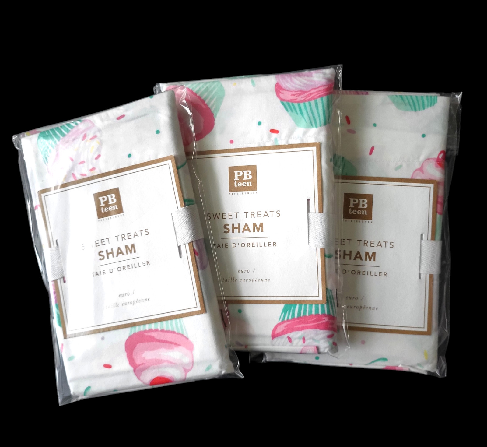 NWT POTTERY BARN Teen Sweet Treats Cupcake Euro Sham White Size 26x26