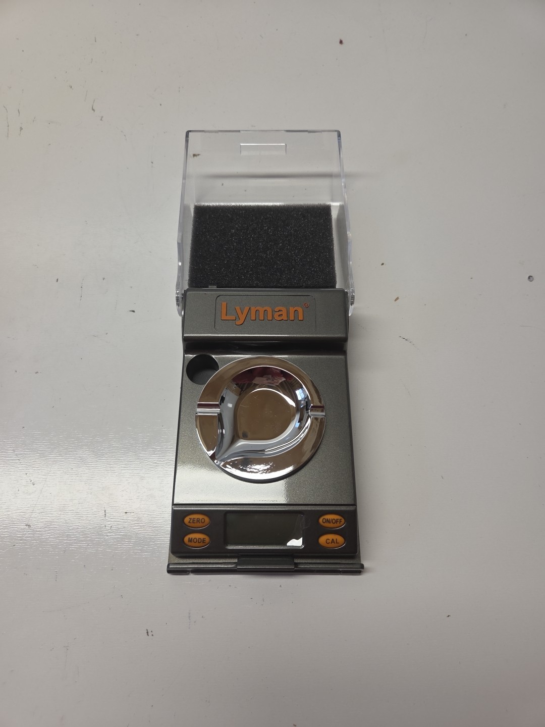 Lyman 1000XP Compact Electronic Reloading Scale In Box