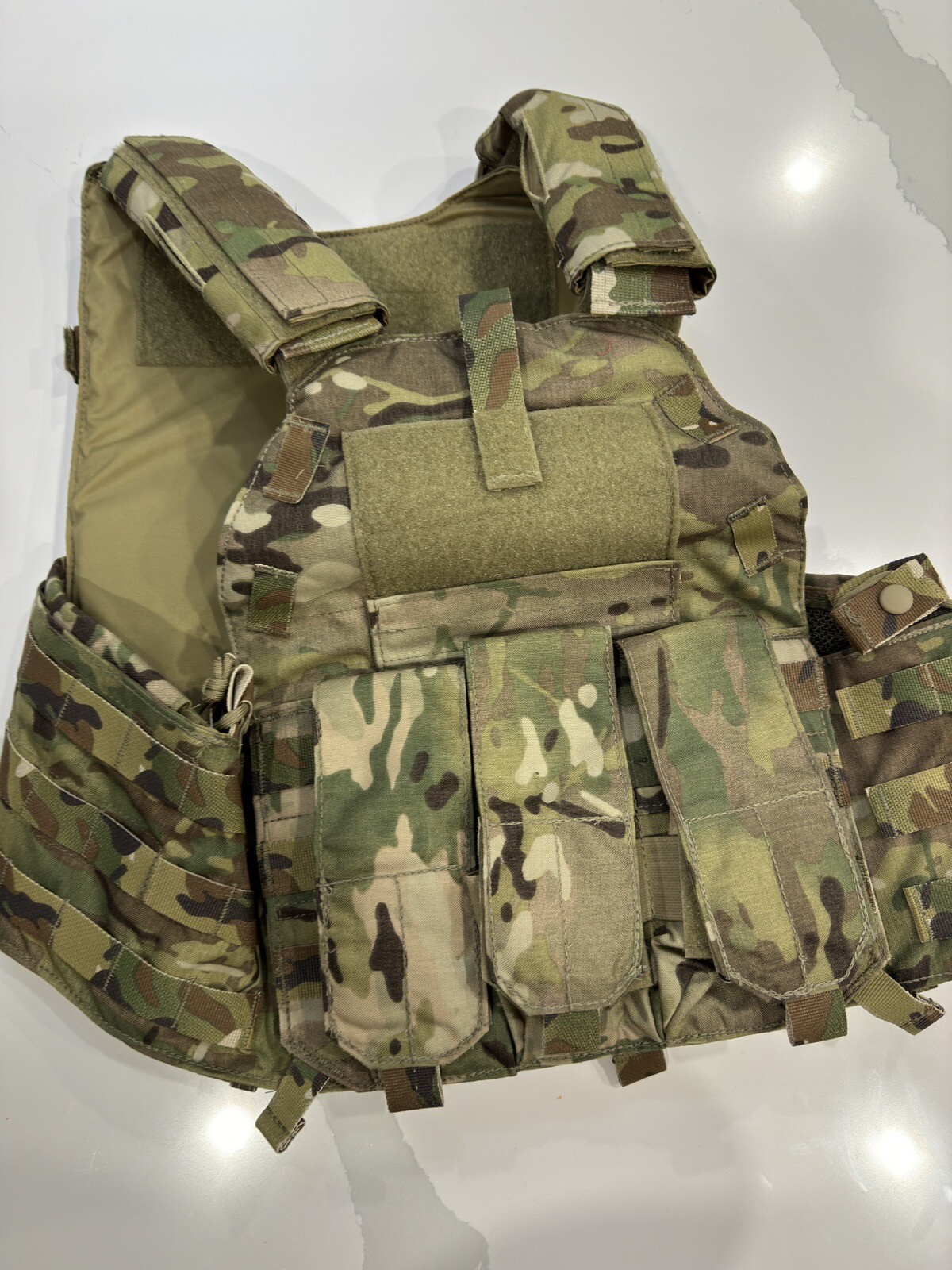 LBT-6094K-M Plate Carrier Medium Multicam Assault Front Hybrid 5.56 MP7 SEALs