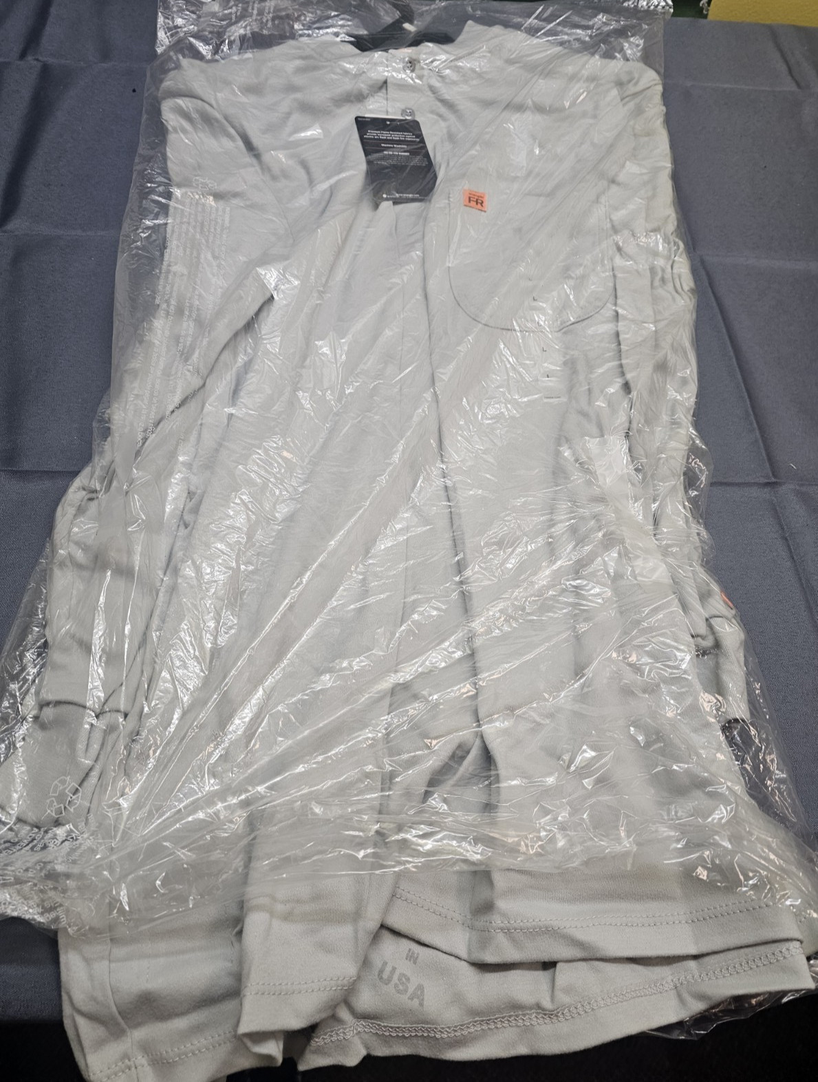Wrangler FR3W8GY L Large RIGGS Workweare HRC2 Flame Resistant Long Sleeve Shirt