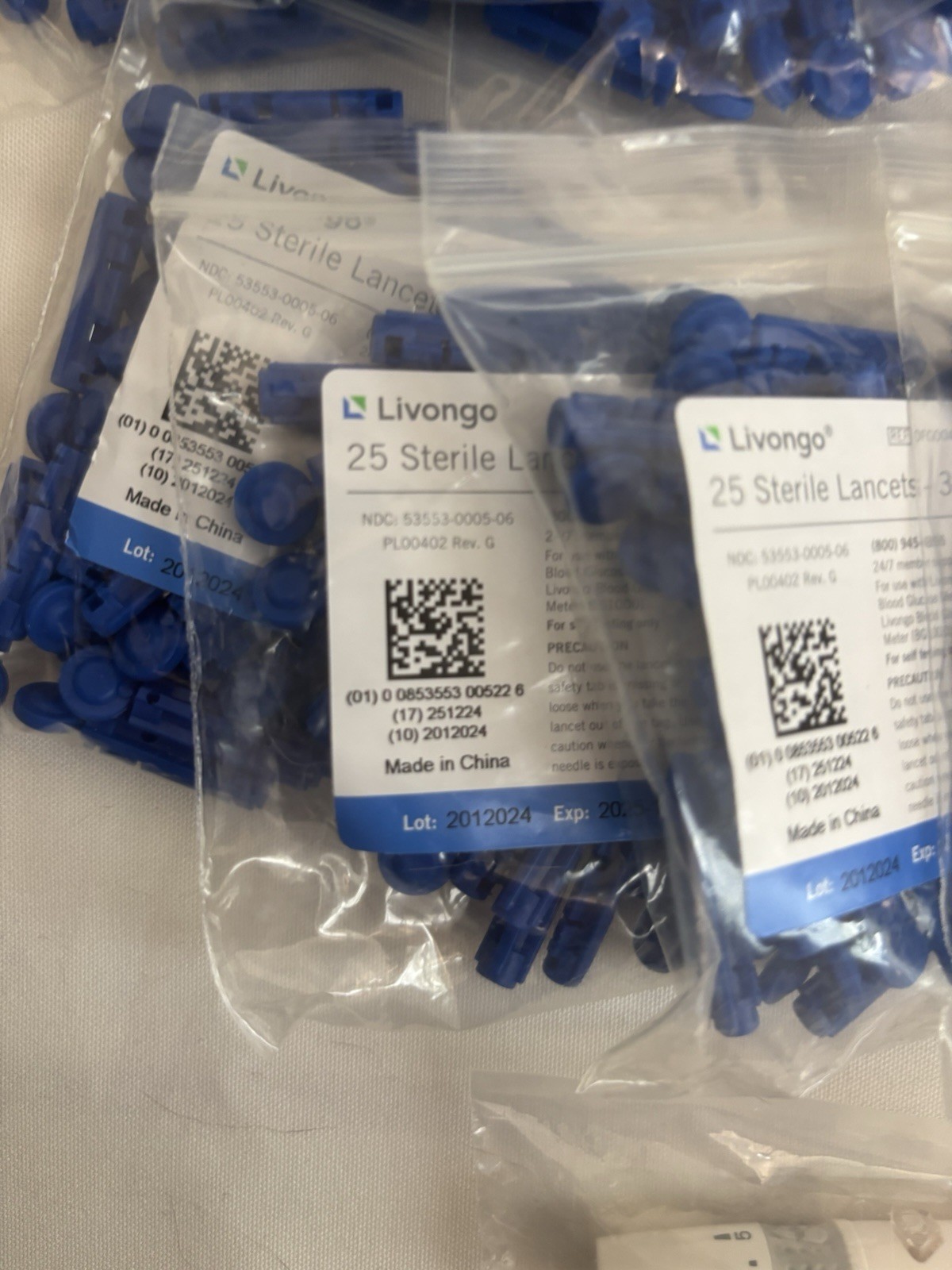 Lancing Device new sealed, 375 Sterile Lancets +