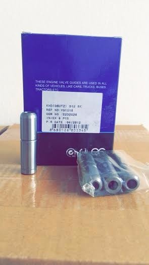 Deutz F912 Engine Valve Guide Intake & Exhaust IN/EX Fits 912 Series 2232528